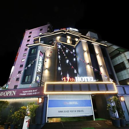 17Th Hotel Yeonje Ngoại thất bức ảnh